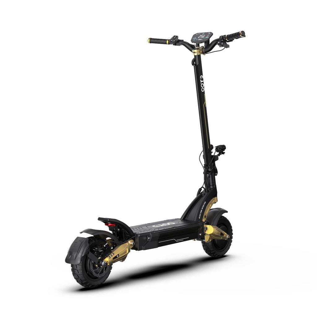 Skládací elektrická koloběžka OOTD S30, motor 2400 W, baterie 52 V 23,4 Ah, maximální rychlost 65 km/h, dojezd 60 km, 10x2,75 palcová kola