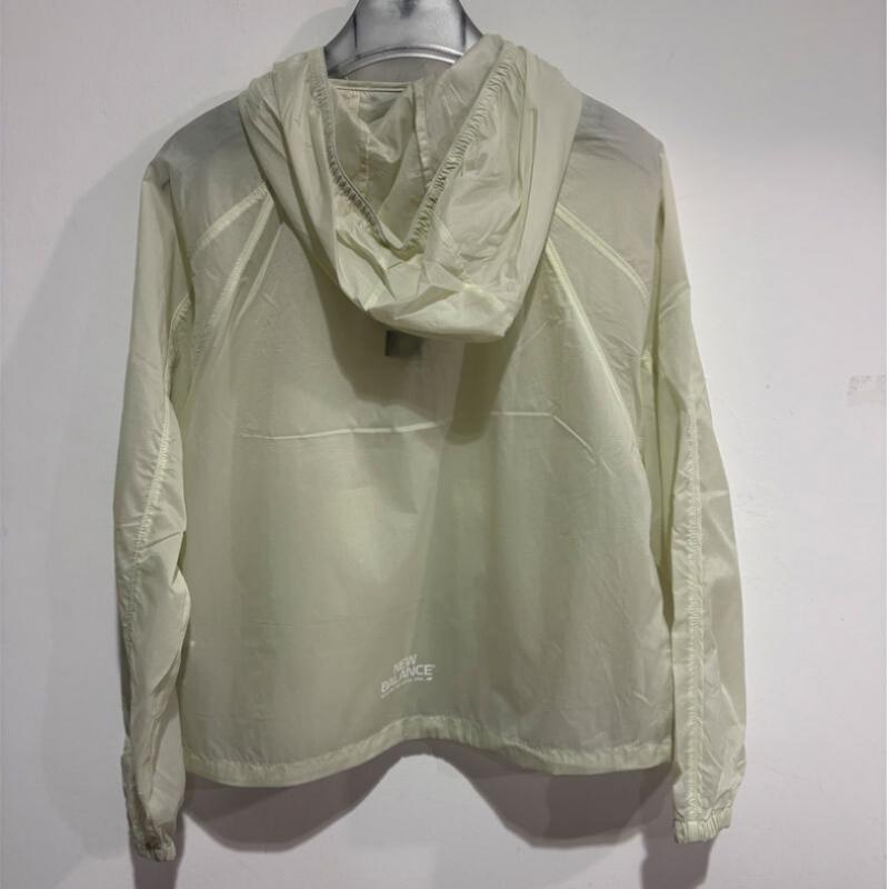 NeW Balance W UltraLight Ripstop Windshield nbnaf2W512 Light Green