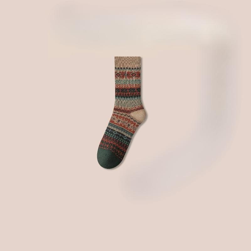 Ethnic-style Women's Midsize Socks, Women's Cotton Socks, Fashionable Long Socks for Autumn and Winter, Versatile Long Stockings