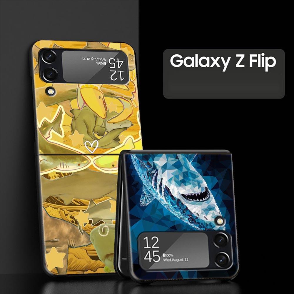 Seaside Sharks Pattern Hard PC Phone Case For Samsung Galaxy Z Flip 7 6 5 4 Black Cover For Galaxy Z Flip 3 Foldable Shell Capas