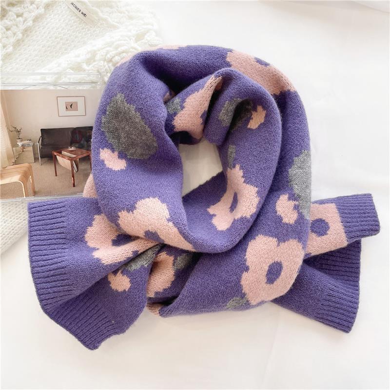 Small flower versatile Korean version scarf women's autumn and winter soft waxy knitted warm couple wool cute scarf student ins