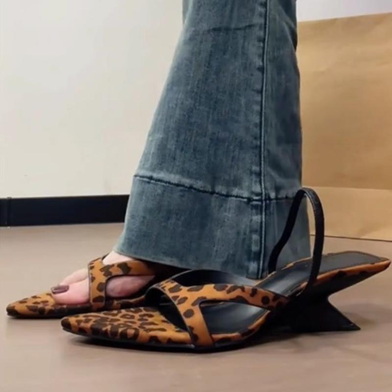 Fashion Leopard High Heels Sandals Women Slippers Pointed Toe Summer Shoes 2025 Trend Brand Sexy Slingback Designer Woman Pumps Dress