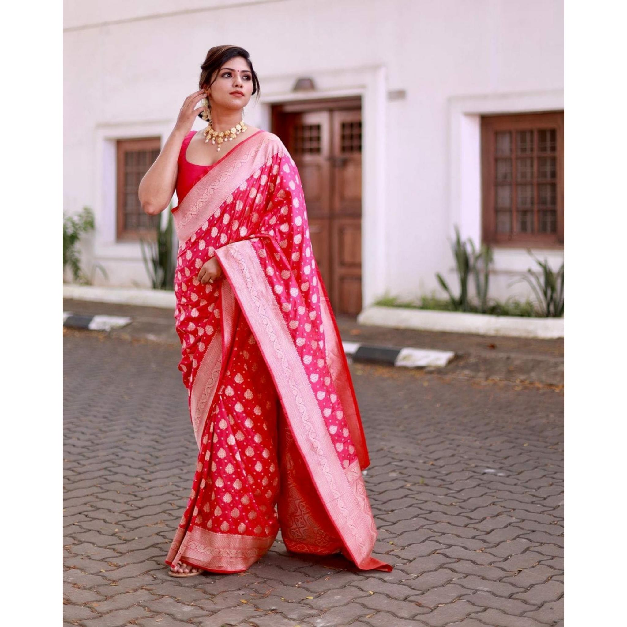 

Индийское традиционное мягкое шелковое сари личи с жаккардовым плетением