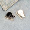 Black & White Mischievous Mice Brooch: Stylish & Versatile Cartoon Animal Badge