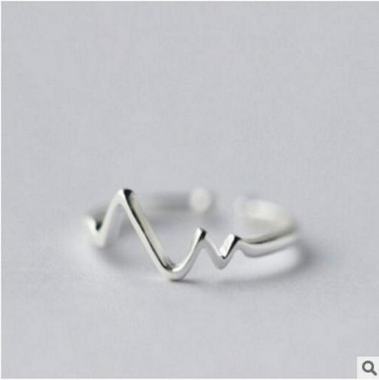 Korean Trendsetter Twisted s925 Silver Plated Ring for Women - Fashionable Index Finger Jewelry