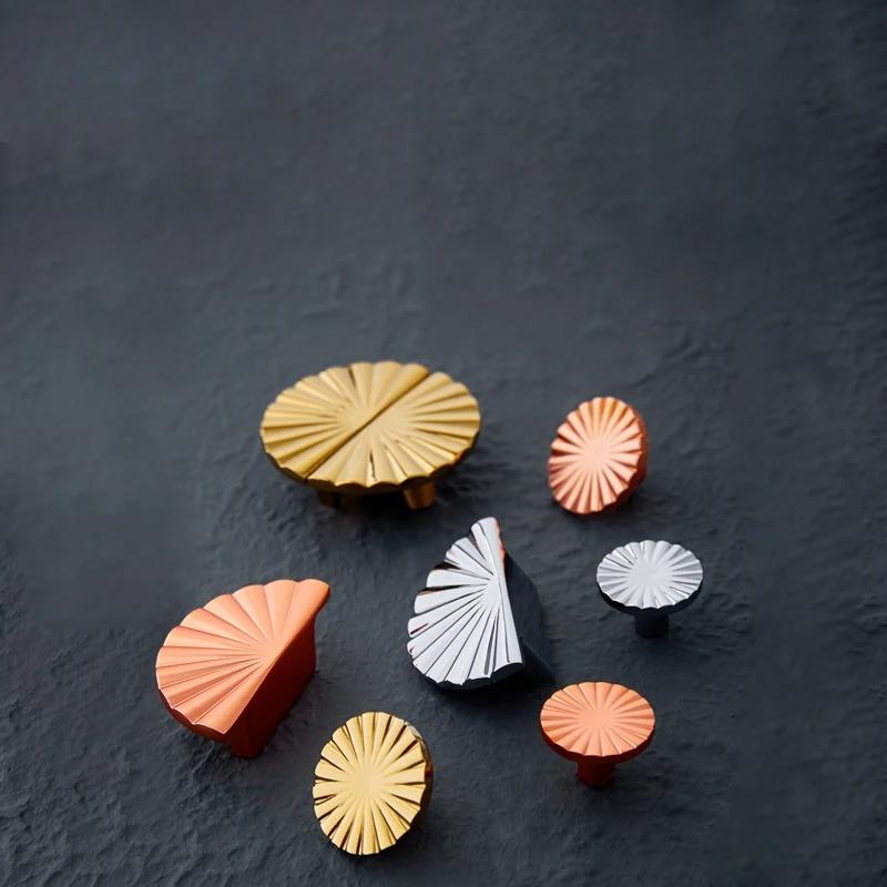 Brass Handle Semi-Circular Shape Door Knob Furniture Handles Sector Drawer Pulls Kitchen Cabinet Gold Knobs and Handles