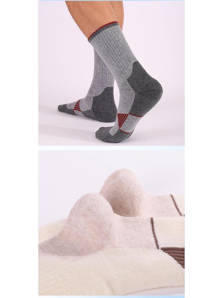 Men's and Women's Thickened Merino Wool Hiking Socks: Non-slip, Wear-resistant, Mid-tube Design.