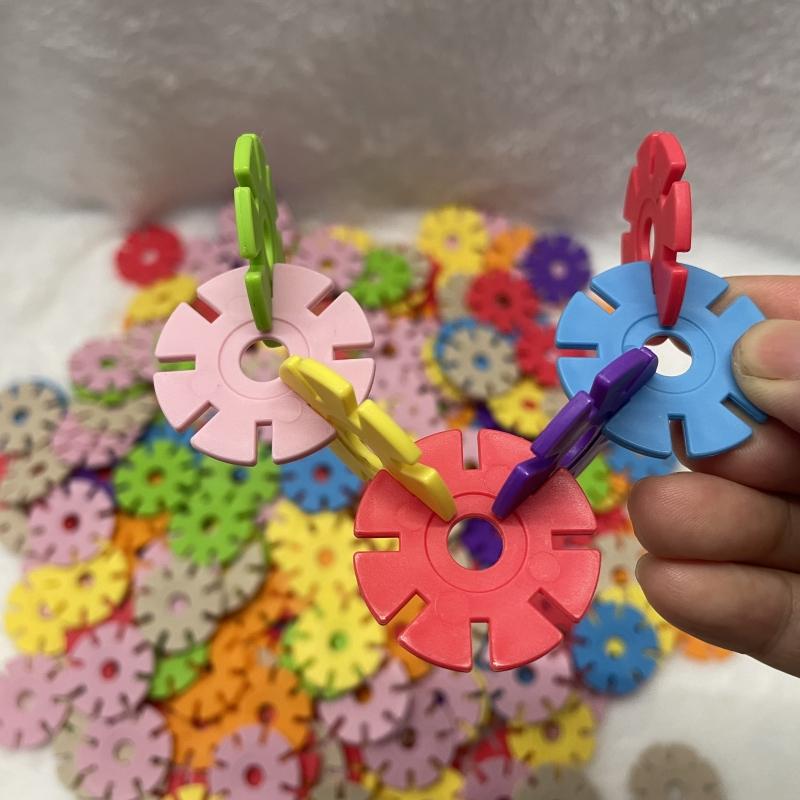 Non-Toxic 400Pcs Snow Flake Toy Educativos Building Blocks Brick Blocks Diy Puzzle Educational Toys Toys For Children 6 To 10 Years Kids