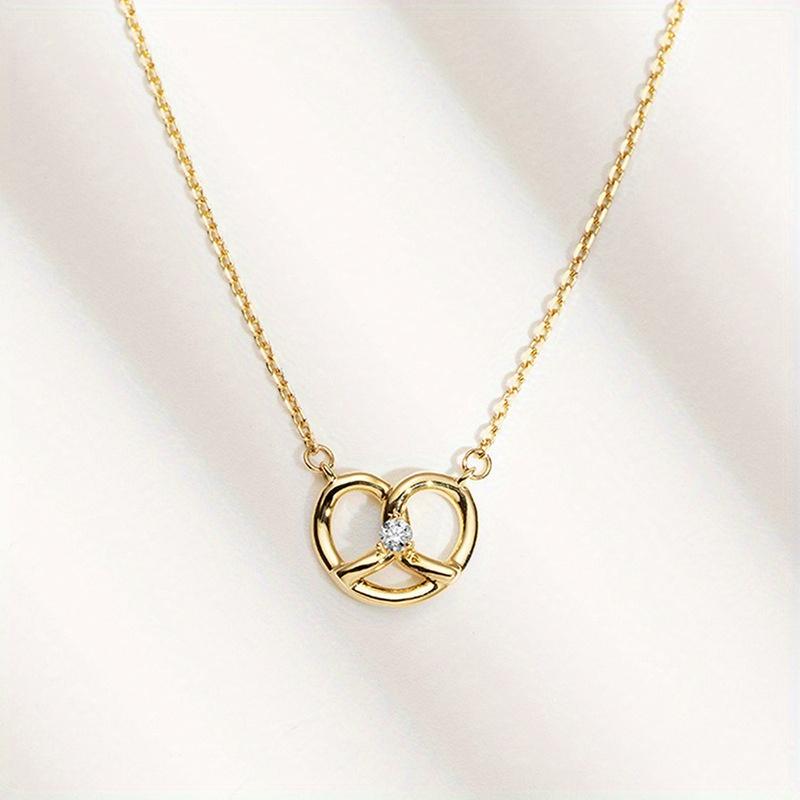 1pc Exquisite and Fashionable Necklace, Paired with Heart-shaped Micro-synthetic Zircon Jewelry, Presents A Simple and Everyday Wearing Style