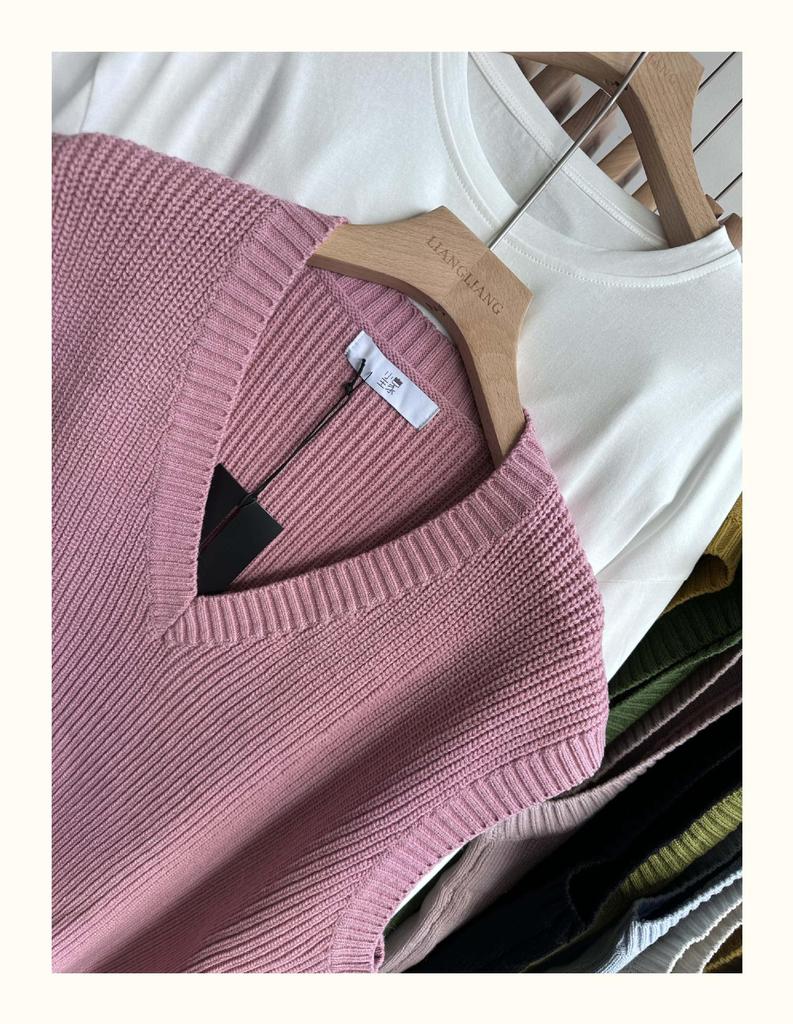 Xiao Wang's 19364 Spring Korean Plus Size V-Neck Casual Loose Knit Sweater Vest