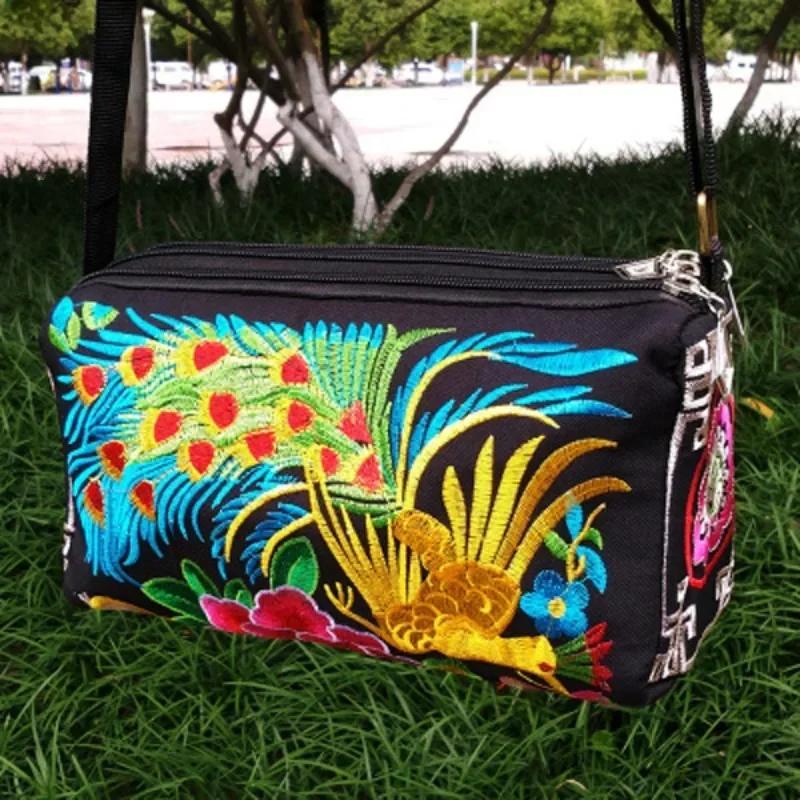 

2024 Новая сумка с вышивкой в ​​этническом стиле, двусторонняя женская сумка через плечо на трех молниях, сумки через плечо для женщин Bolso Mujer