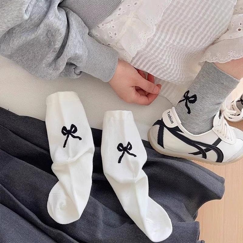 3 Pairs New Mid-calf Socks with Cute Bow At The Heel Women's Slouch Socks Spring/Summer