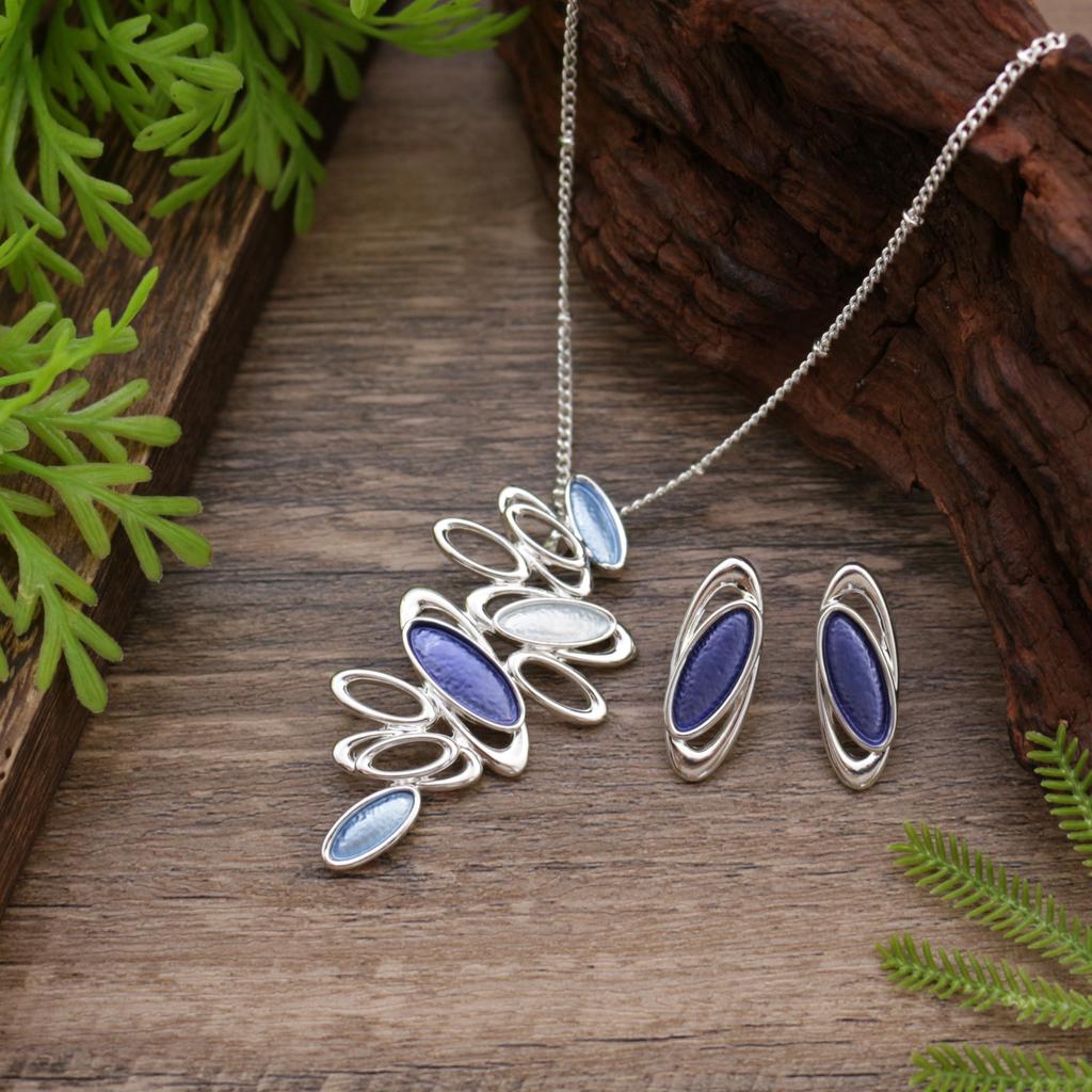New Enamel Oval Petal Stud Earrings Pendant Set, Women's High-end Hollow Petal Necklace