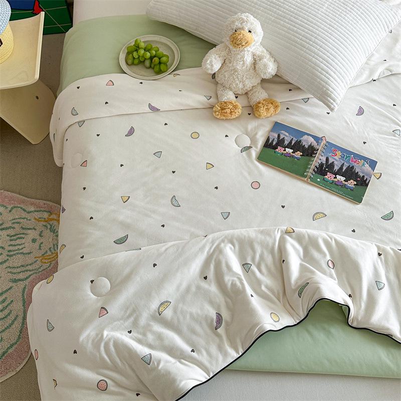Cartoon Milk Knit Cotton Baby Quilt – Cooling Summer Blanket for Infants