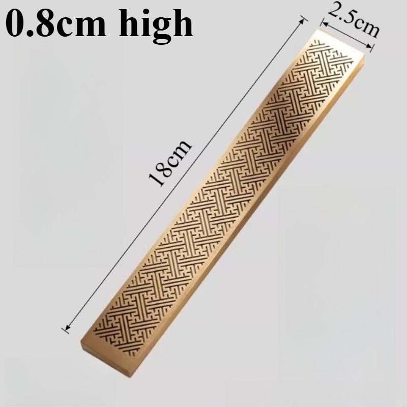 1pc Metal Pressure Strip Calligraphy Town Paper Study Brush Holder Calligraphy and Painting Tools Chinese Metal Ornament