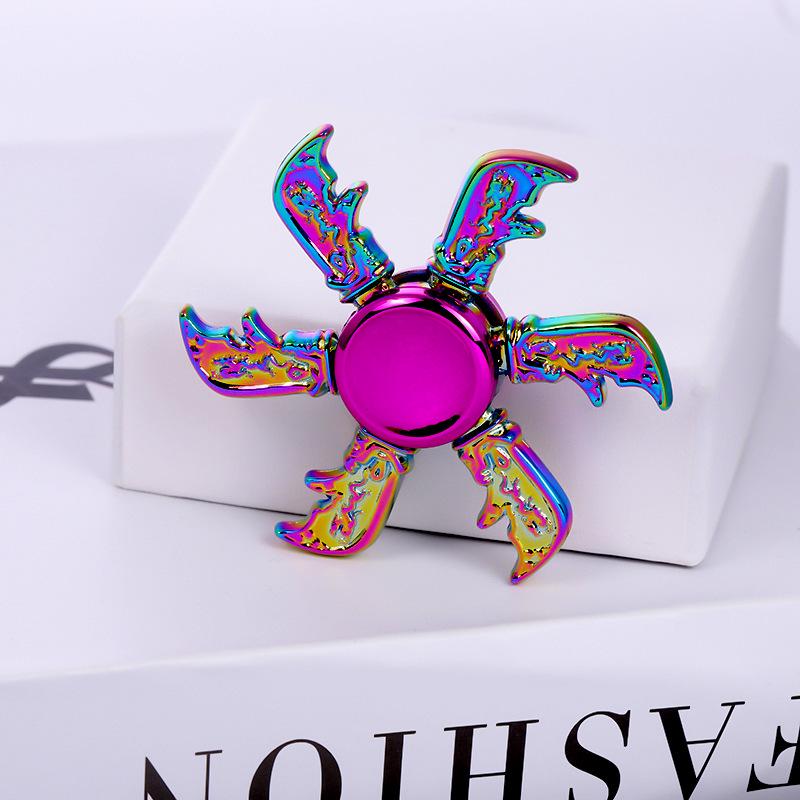 Metallischer Fidget Spinner mit landschaftlichem Motiv: Beliebtes Promi-Straßenmarkt-Dekompressionsspielzeug