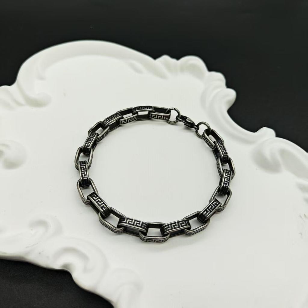 Bracelet Men's Titanium Steel Does Not Fade, High-end Sense Versatile Hip-hop Jewelry Women's Simple Personality Retro Accessories