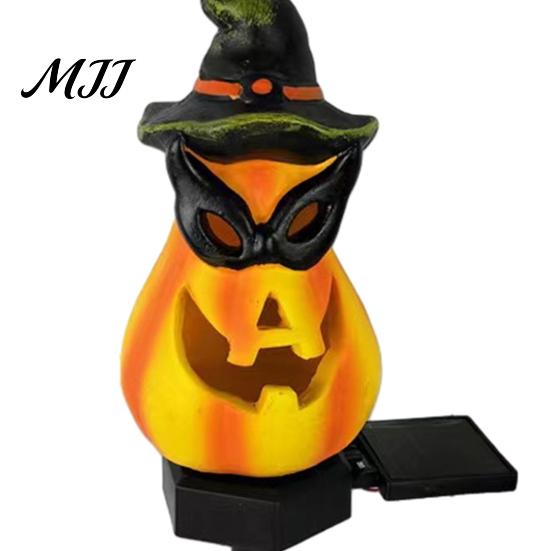 Dusk to Dawn Solar Pathway Lamps Halloween Pumpkin Light, Ghost Yard Stake Smart Sensor Garden Lights Lamp, Waterproof Outdoor Decor Light