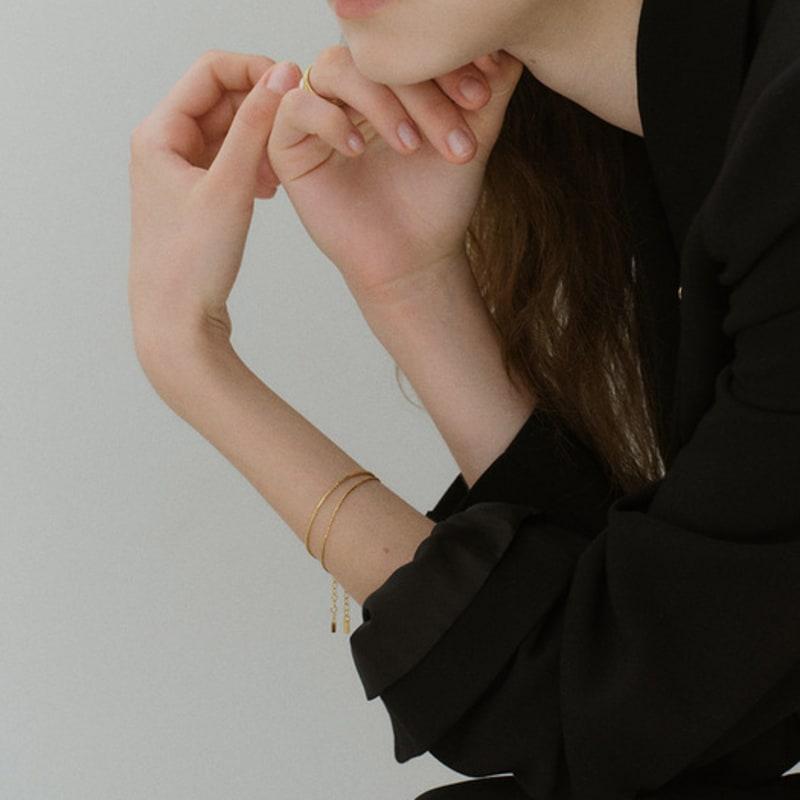 NORMALLEE [White Gold] Bold Line Bracelet