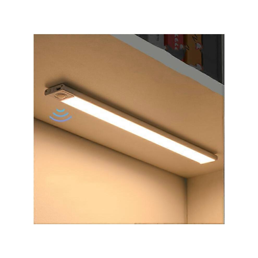 Closet Light with Motion Sensor, 30CM LED Kitchen Under Cabinet Lights, Wireless USB Rechargeable LED Strip Light for Stairs, Wardrobe, Wardrobe, Bedr
