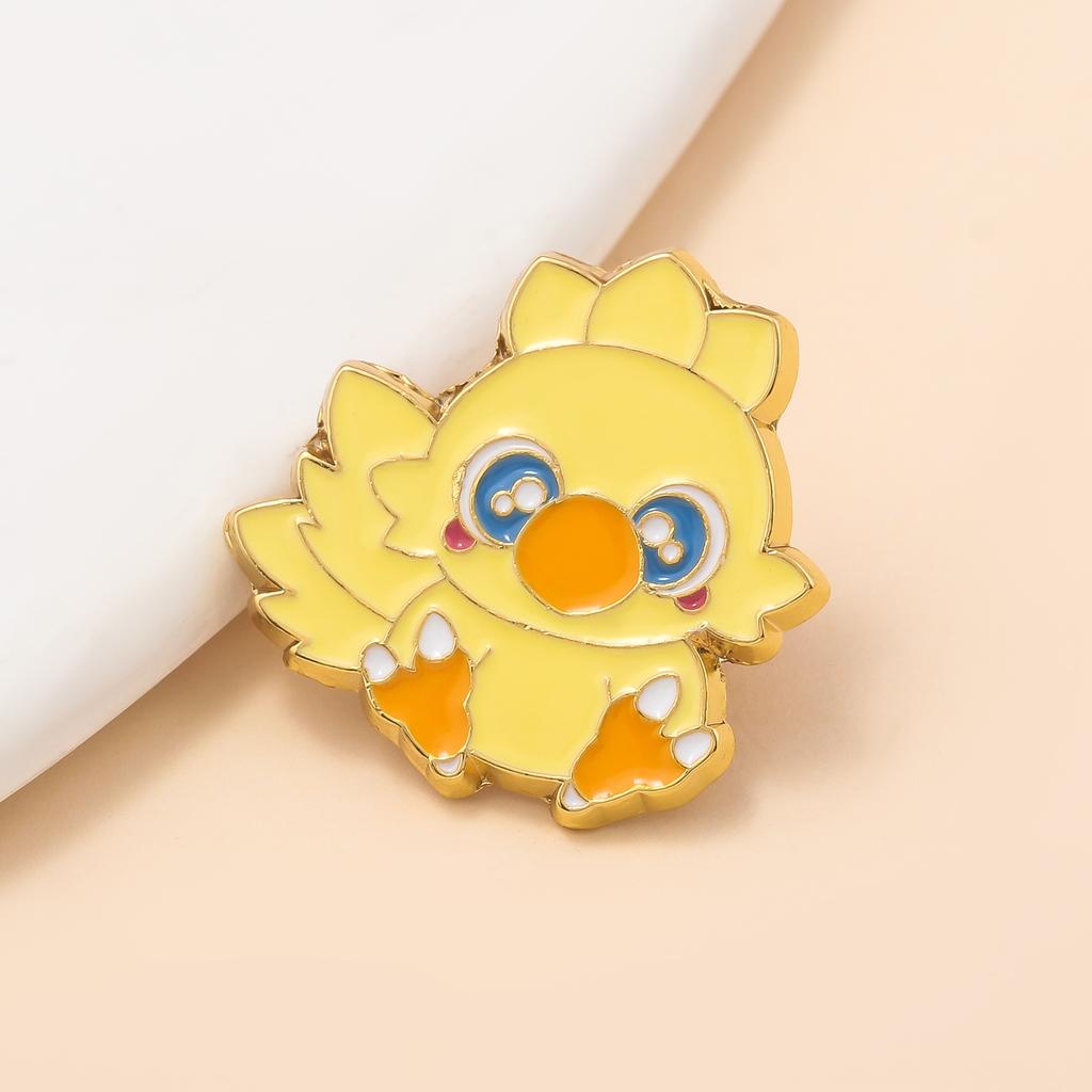 Game Final Fantasy Mascot Brooch Game Character Cute Cartoon Yellow Chocobo Bdage For Women Men Backpack Charm Jewelry Gifts