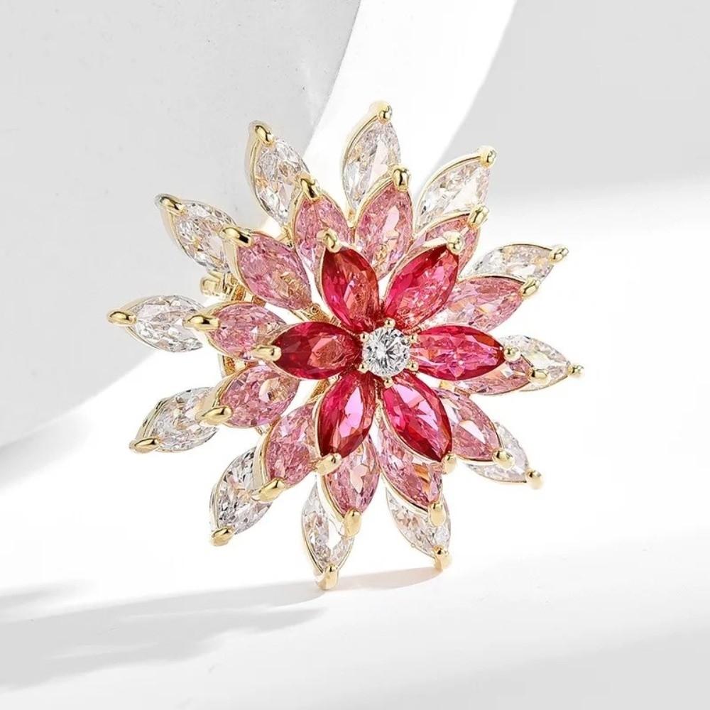 Jewelry Rotating Snowflake Brooch Rhinestone Floral Badge Vintage Flower Lapel Pin  Gift