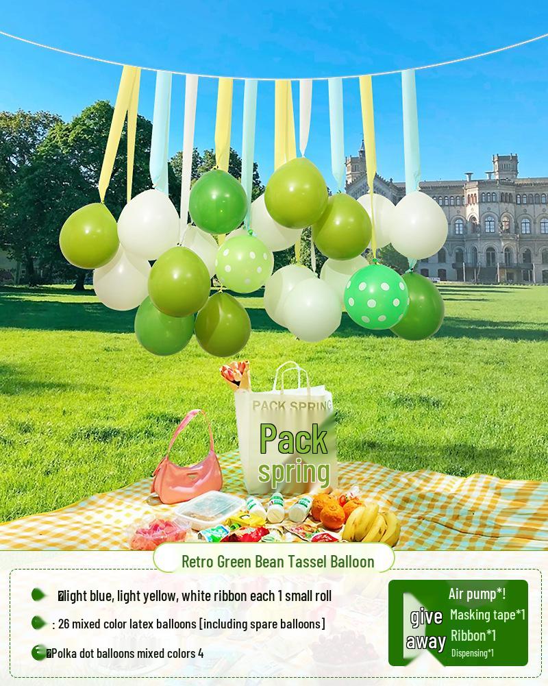 Barevné střapce z krepového papíru pro dekoraci dětské narozeninové oslavy