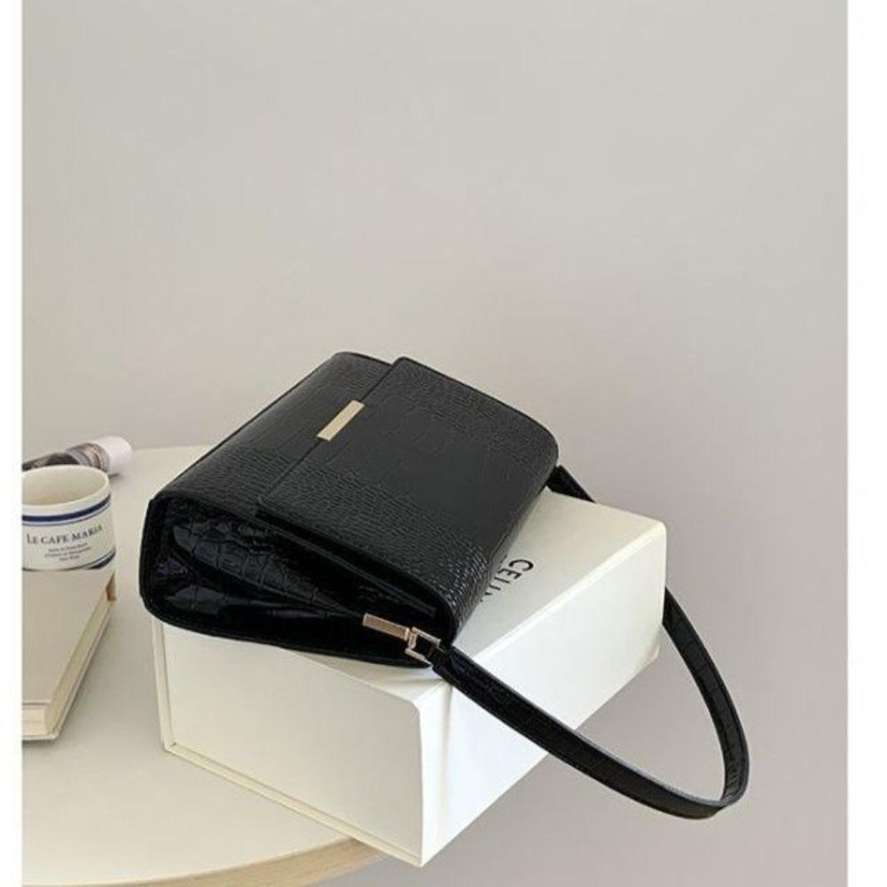 New Summer Ins Niche Bag Black Bag French Underarm Bag Commuter Luxury Crocodile Pattern Crossbody Bag