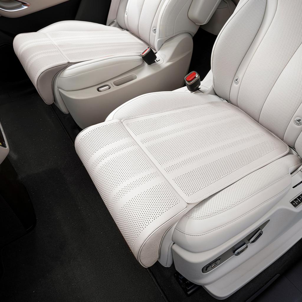 Cuscino per Sedile Auto con Supporto Gambe Copertura Universale Protezione Sedile Estensione Imbottitura Poggiagambe Allevia la Fatica Accessori Auto