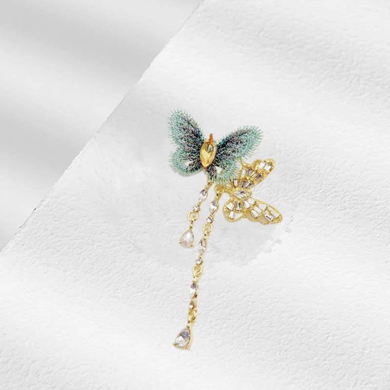 Sparkling Rhinestones Butterfly Tassels Brooch Animal Theme Lapel Badge Handmade Party Wear Decoration For Adults