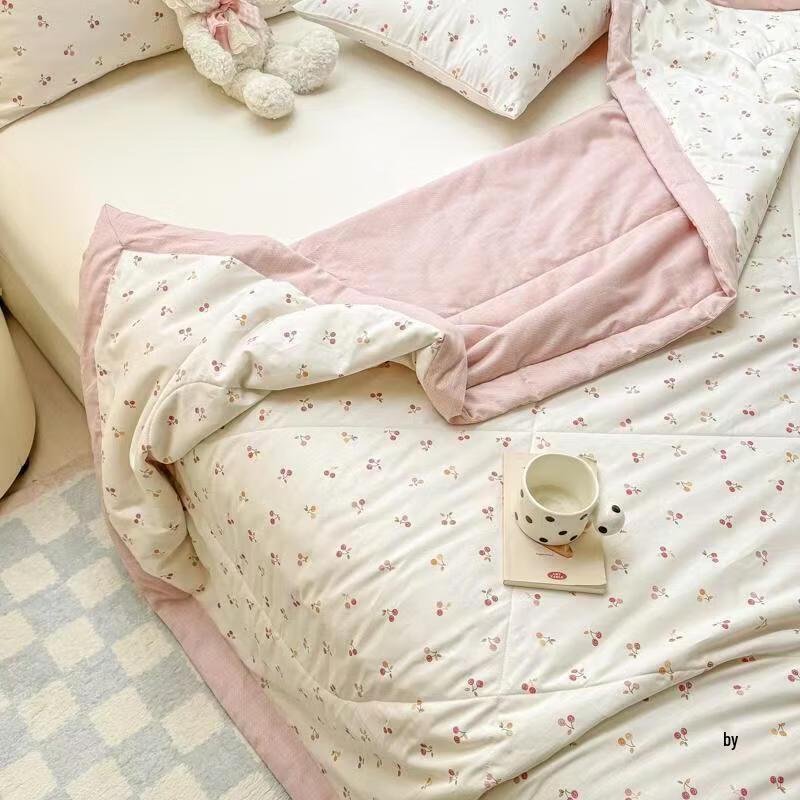 Lufenglai Cotton Summer Quilt