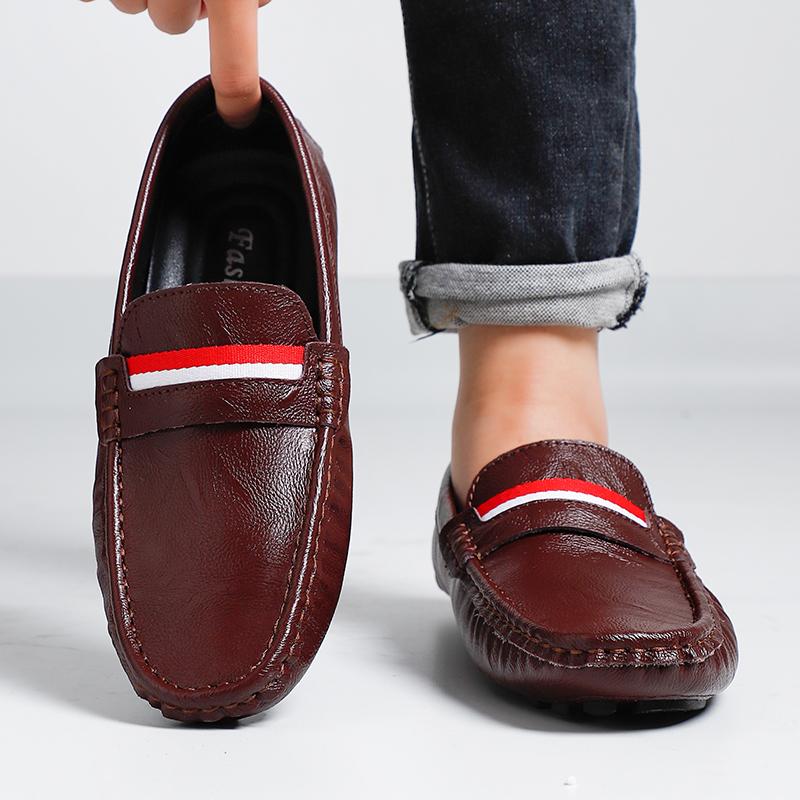 Fashion Korean Version Leather Flats Casual Shoes Fashion Business Loafers Men Formal Shoe Designer Moccasins Lightweight Driving Shoes