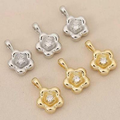 Liangfei 3D Five-Petal Plum Blossom Pendant with Diamond Inlay, Copper-Plated 18k Gold Fashion DIY Jewelry Accessory.