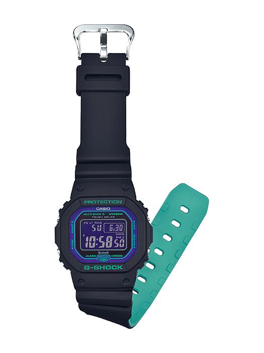 Casio G-SHOCK Men's Resin 200M Water Resistant Shock Resistant Quartz Watch GW-B5600BL-1
