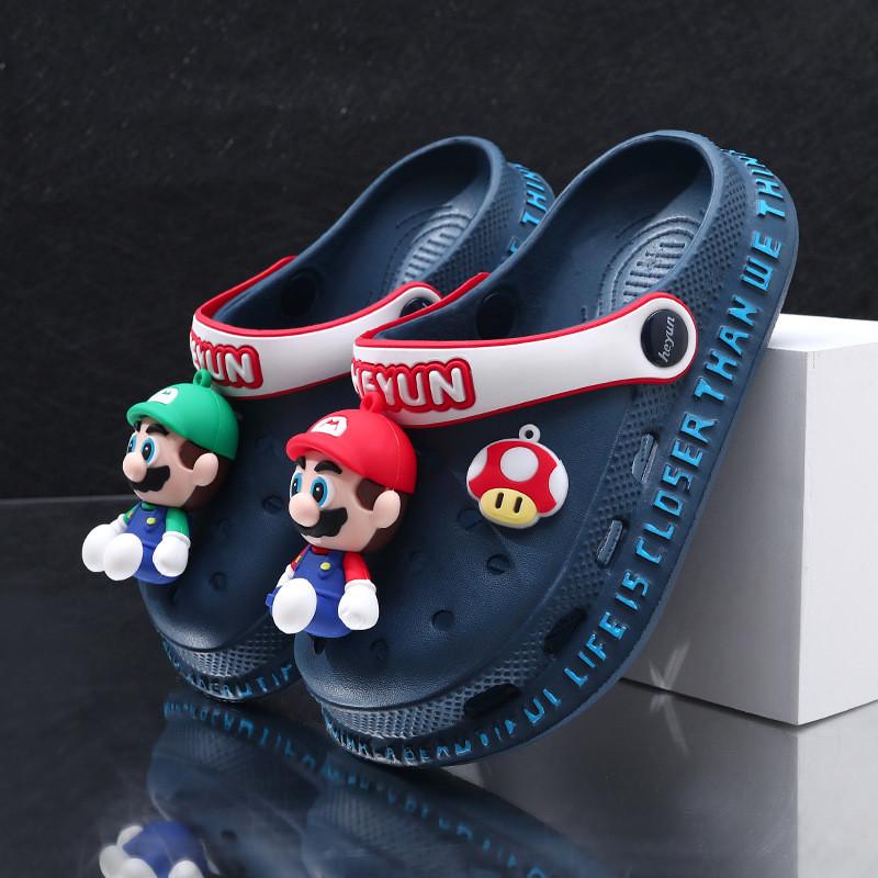 Durable And Breathable Children's Cartoon Hole Shoes For Summer Outdoor Fun