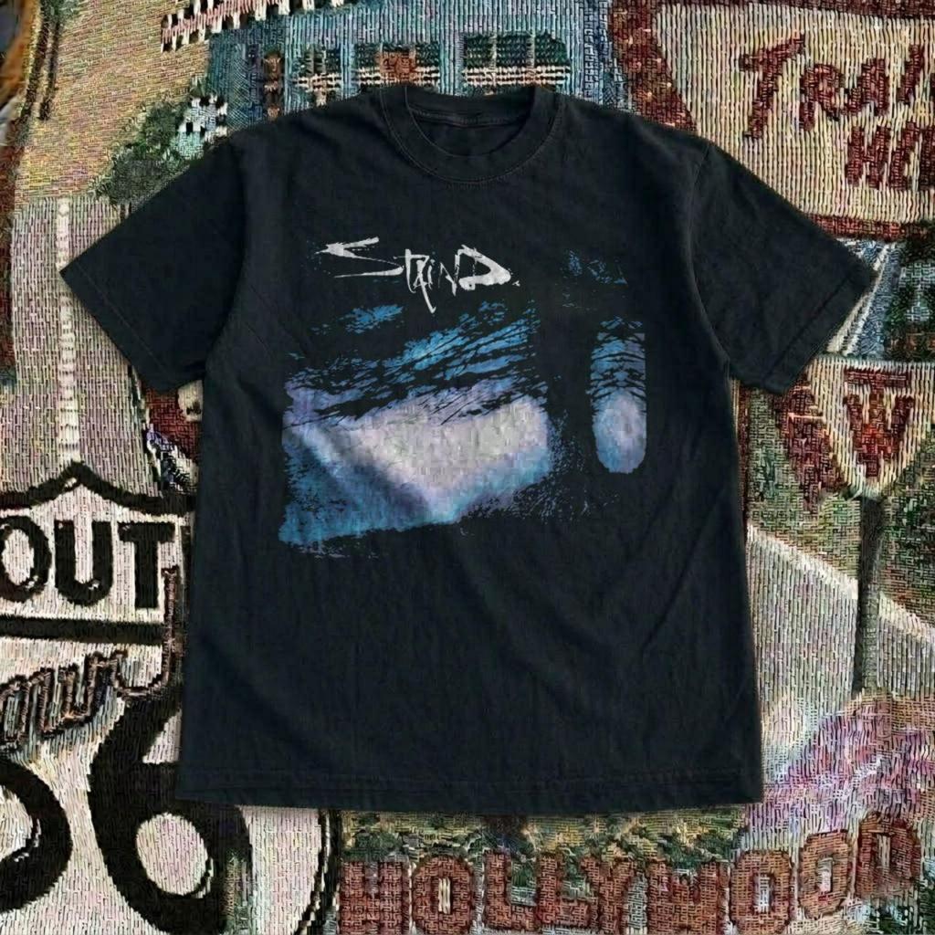 Mit einem fleckigen Band Retro-T-Shirt, Vintage-Musik-T-Shirt Unisex-T-Shirt