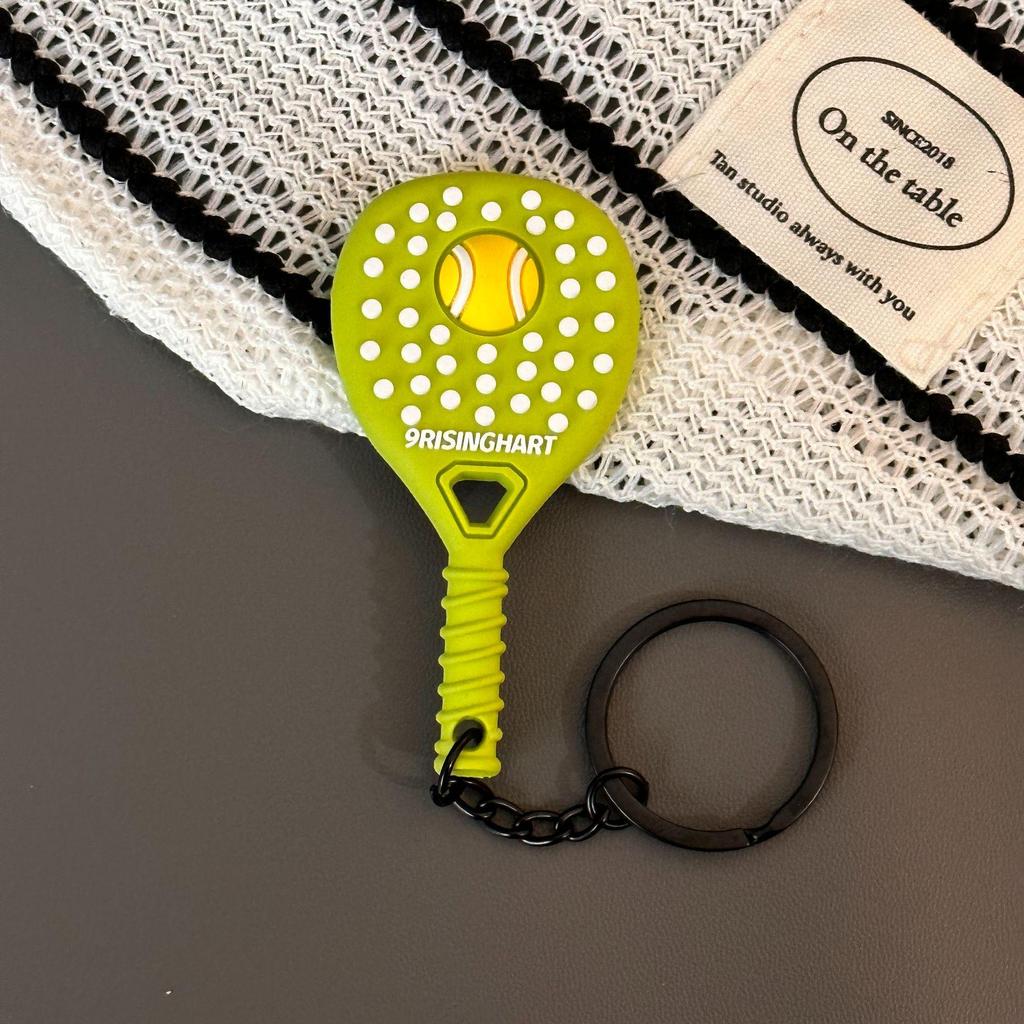 Exquisite Mini Tennis Racket Keychain Pendant - Trendy Sports Bag Charm Gift
