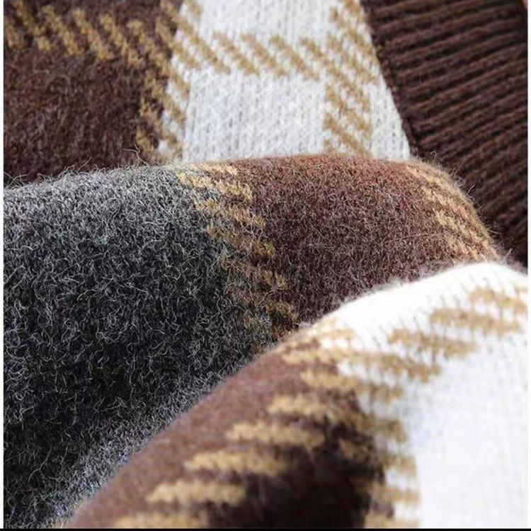 Sweater Vest Women V-neck Soft Warm Fashion Plaid Sleeveless Sweaters Retro All-match Loose-fitting Knitted Vest