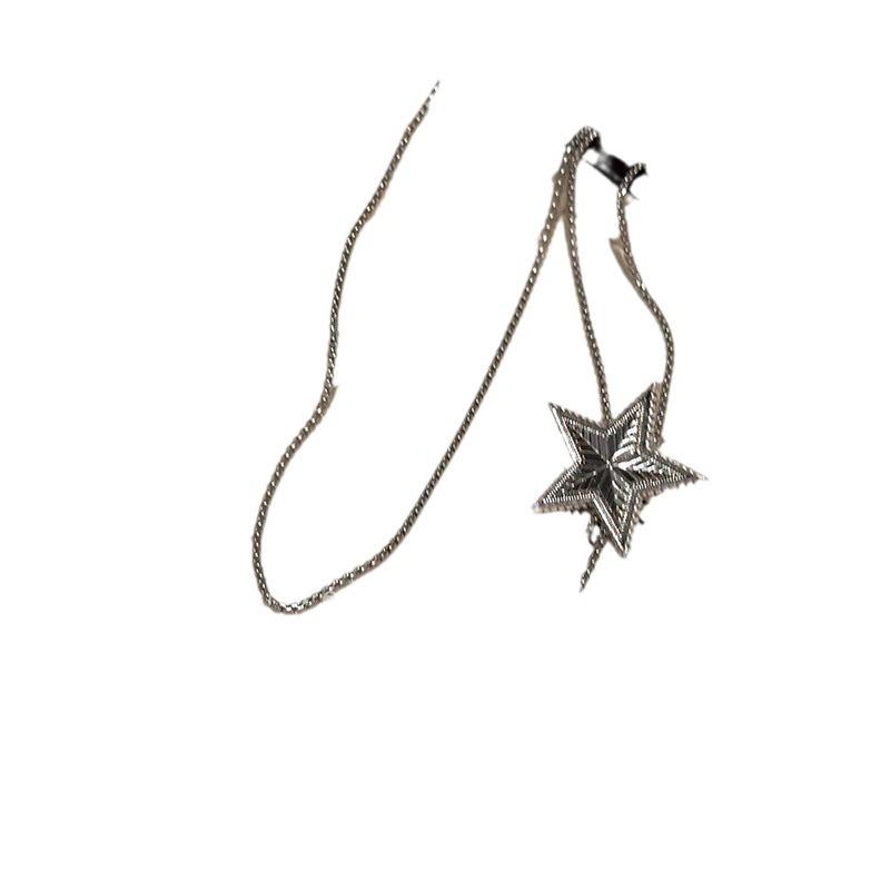 New retro personality sweet and cool star pull zipper women's necklace niche high-end sense versatile collarbone chain waist chain neck chain
