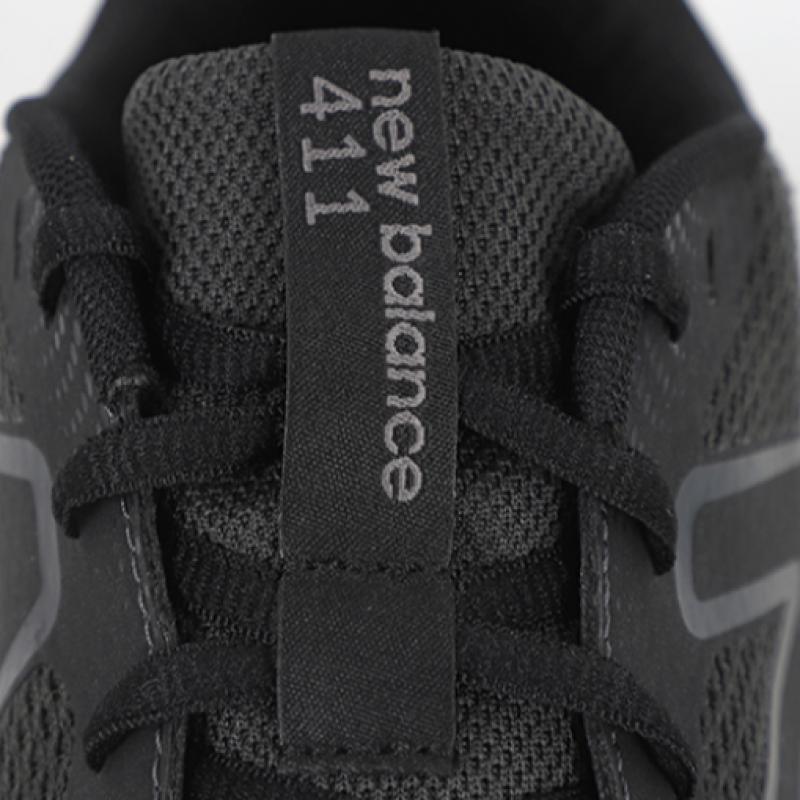 New Balance Triple Black 411v3