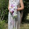 Handgefertigte Hochzeitssträuße Künstlicher Rosenblütenstrauß Tropfenform Braut Brautjungfer Hält Blume mit Band für die Kirche