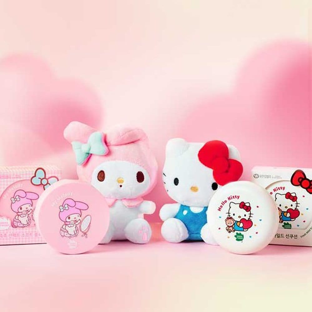 My Melody Moist Sun Pact 16G + Hello Kitty Mild Sun Cushion 14G.