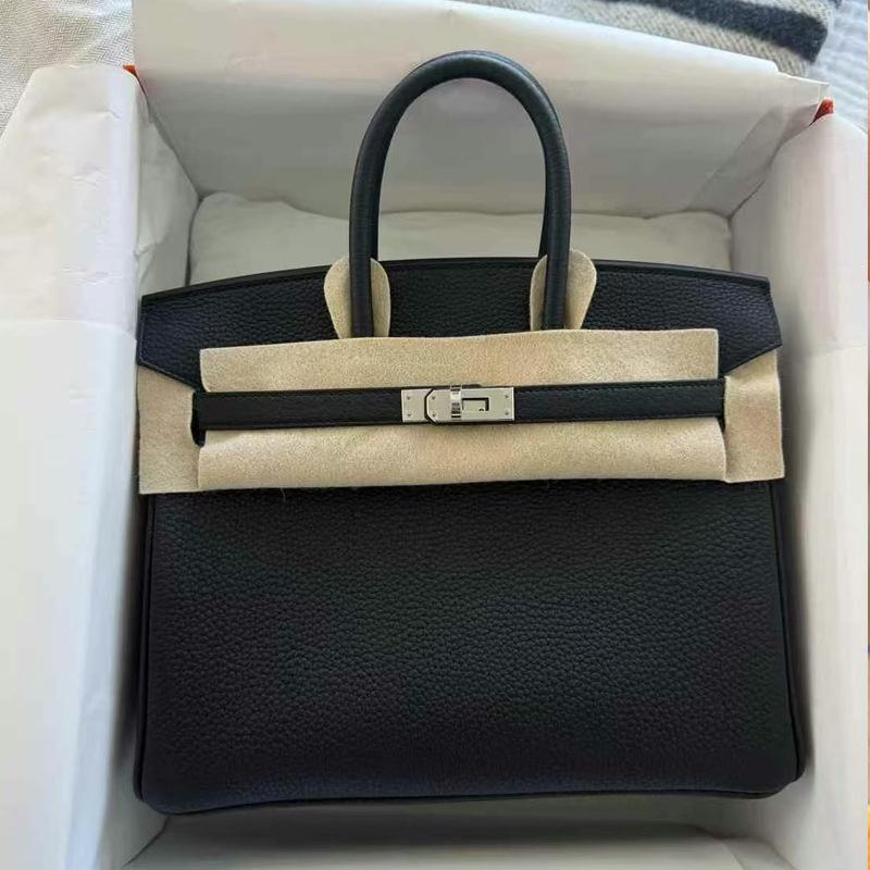 New silver buckle lychee pattern platinum bag leather handbag first layer cowhide large capacity women s bag shoulder messenger bag women 25CM