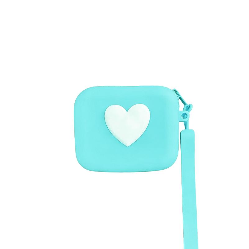 Cute 3D Heart Shaped Silicone Coin Purse Lightweight Portable Wrist Strap for Key Earphone Lipstick Woman Gift