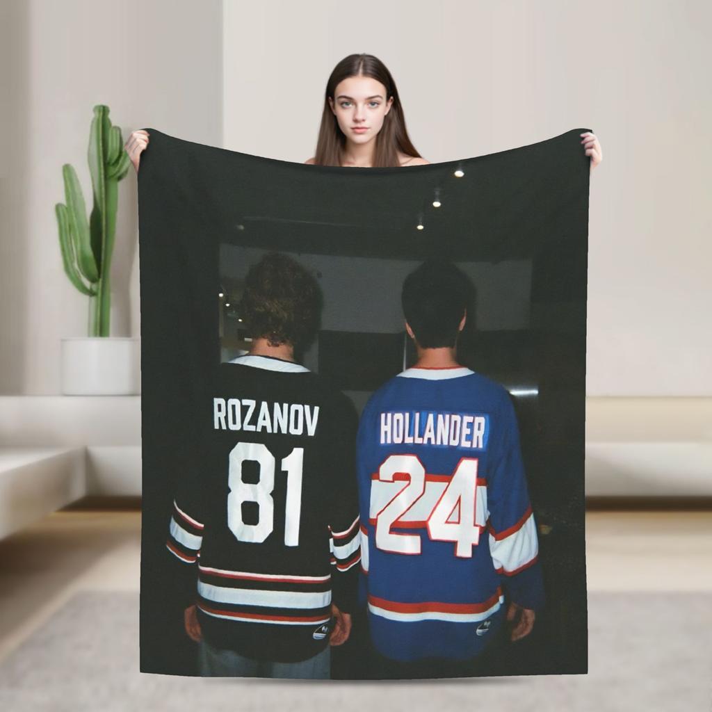 Heated Rivalry Knitted Blankets Cute Hollanov Flannel Throw Blankets Summer Air Conditioning Decoration Soft Warm Bedspreads
