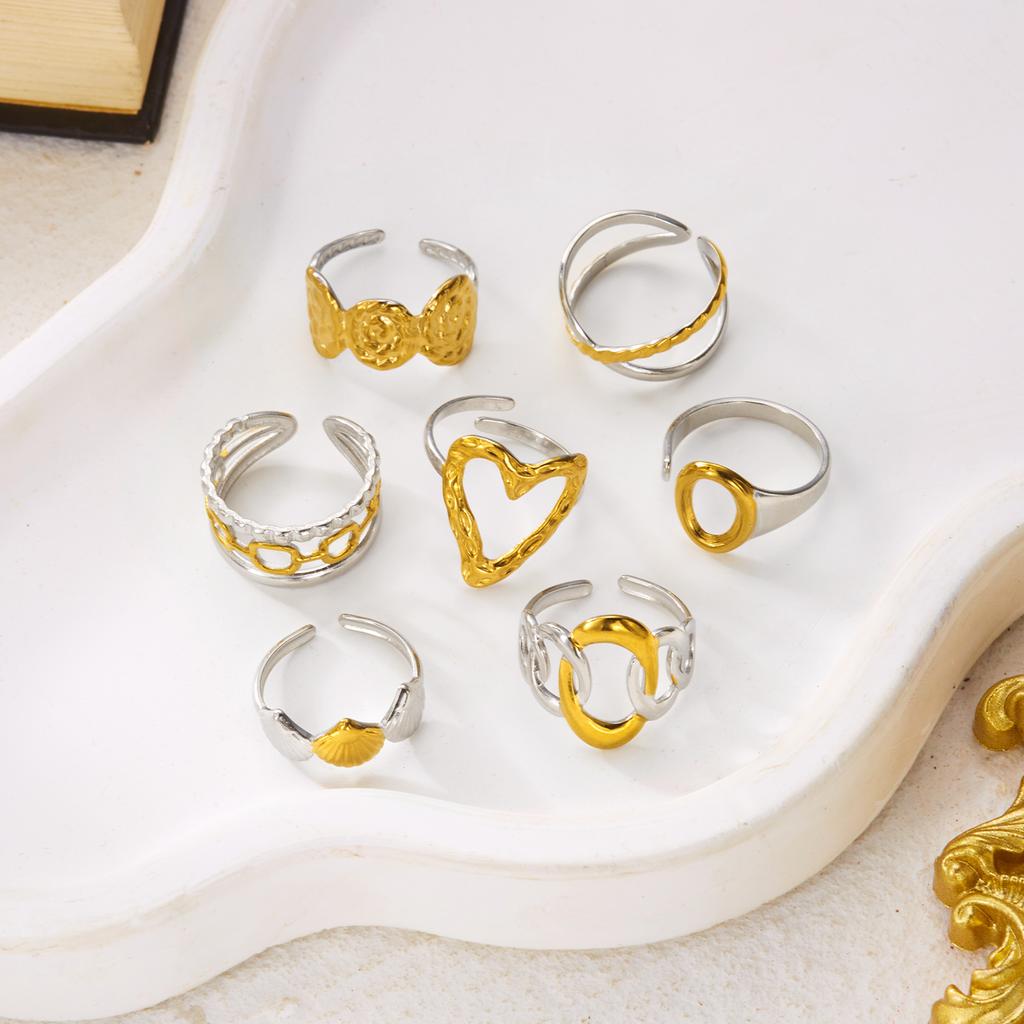 7Pcs Stainless Steel Two Tone Ring Set For Women Hollow Love Heart Shape Liquid Metal Texture Chunky Finger Rings Party Jewelry
