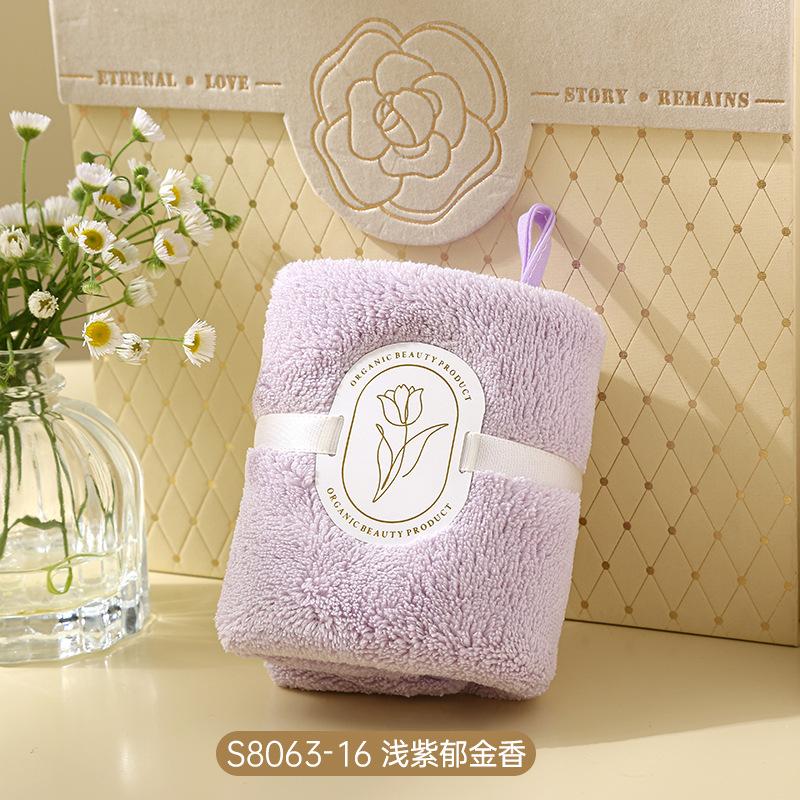 

Полотенце для рук можно повесить с полотенцем для рук из кораллового бархата, впитывающим свадебный возврат rose светло-фиолетовый