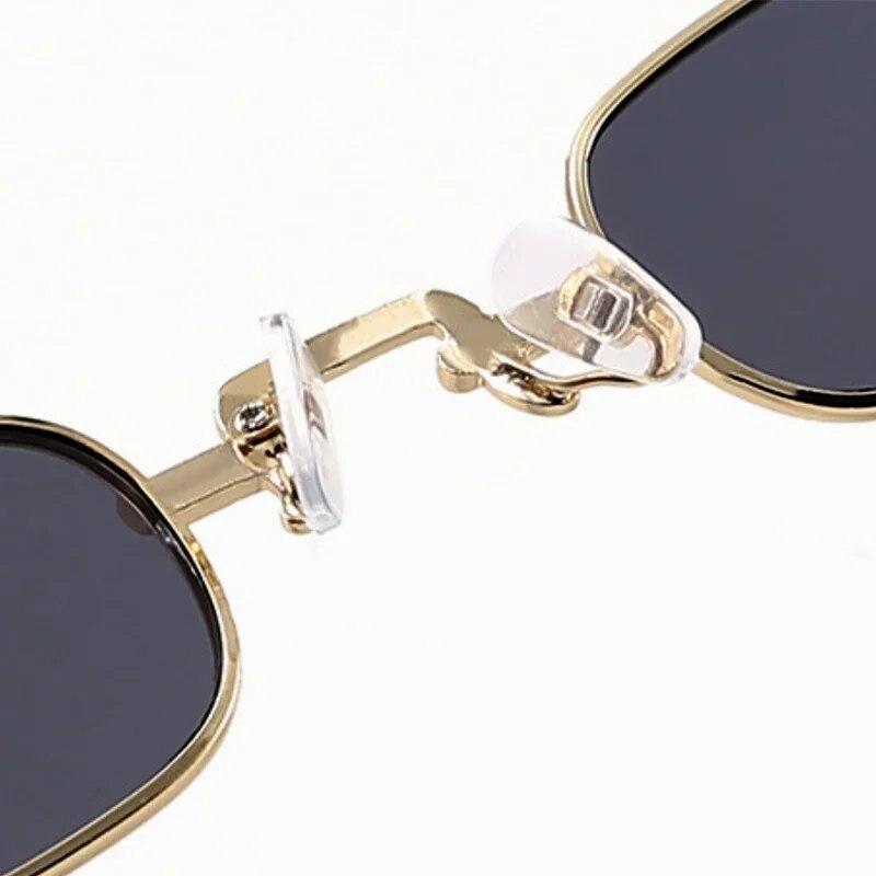 Fashion Anime Glasses Jujutsu Kaisen Cosplay Sunglasses Cartoon Gojo Satoru Eyeglasses Prop Women Men Eyewear Accessories