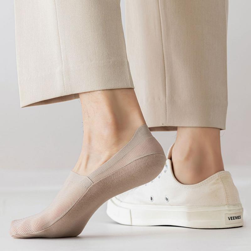 Sommer Herren Dünne Seidensocken Hausschuhe Netz Atmungsaktiv Niedrig geschnitten Knöchel Bootssocken Silikon Anti-Rutsch Herren Männlich Unsichtbar No Show Socken