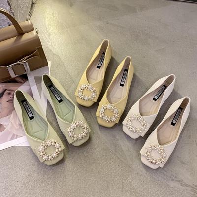 Mocassins à semelle souple pour femmes 2025 été nouveau version coréenne de chaussures de travail à talons plats en strass pour femmes cuir souple polyvalentes quatre saisons chaussures simples a